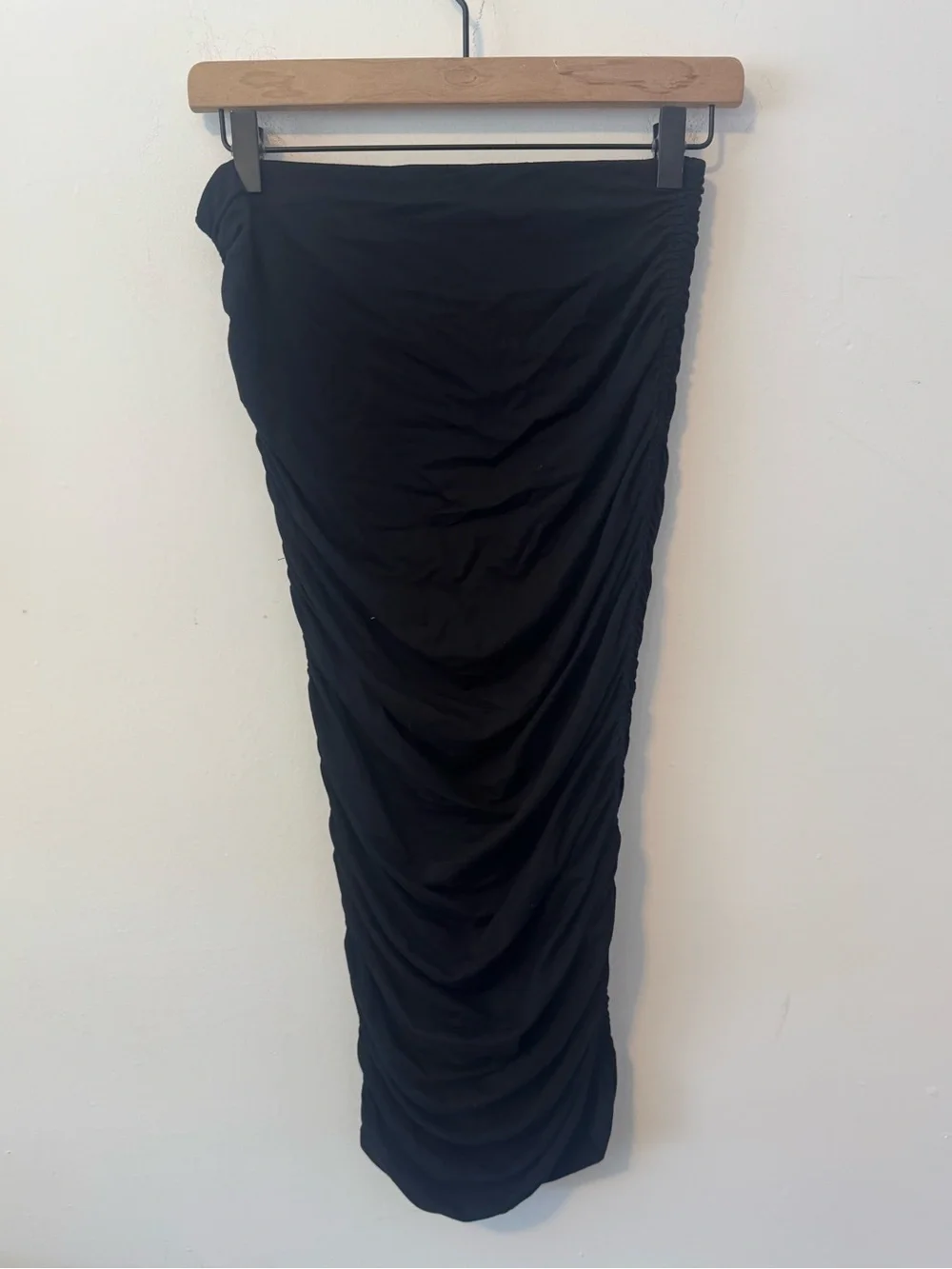 Hatch Maternity Black Ruched Midi Skirt Size 0 / XS